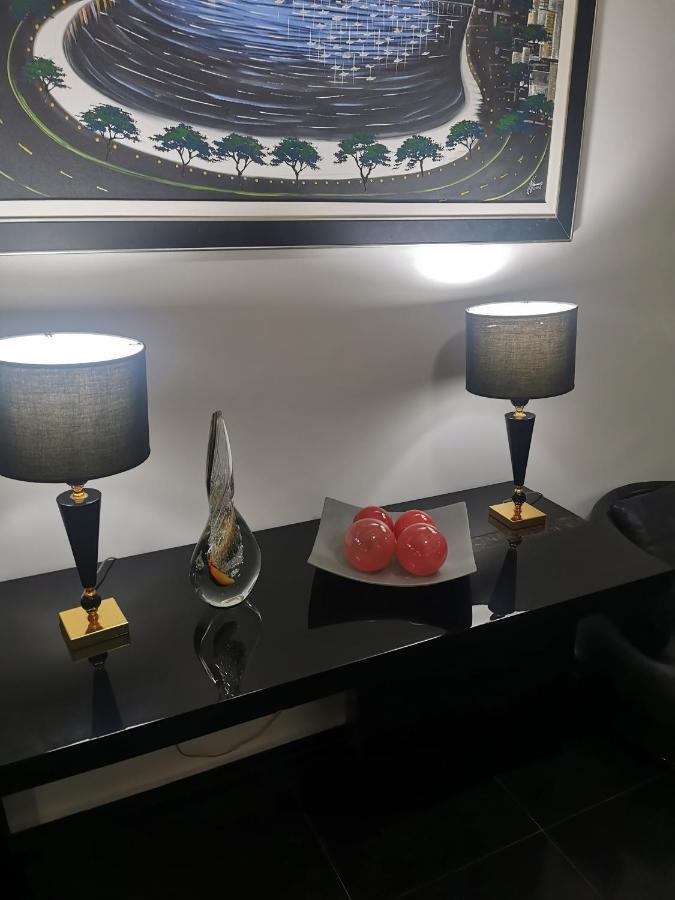 The Best Copacabana Luxury Design 3 Bedroom Room 3 Bathroom 85 Inch Cinema Tv Top Location Рио-де-Жанейро Экстерьер фото